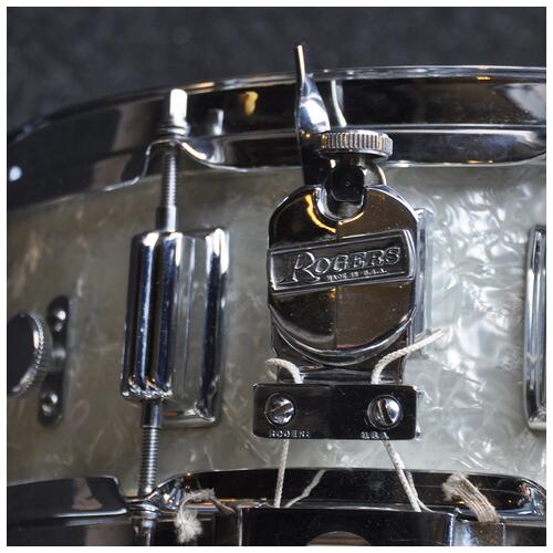 Image 2 - Rogers 14" x 5" 1960s Vintage Wood Dynasonic Custom Snare Drum in White Marine Pearl finish *2nd Hand*