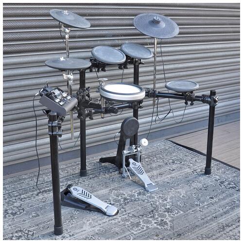Image 1 - Yamaha DTX520k Electronic Drum Kit With Kick Pedal *2nd Hand*