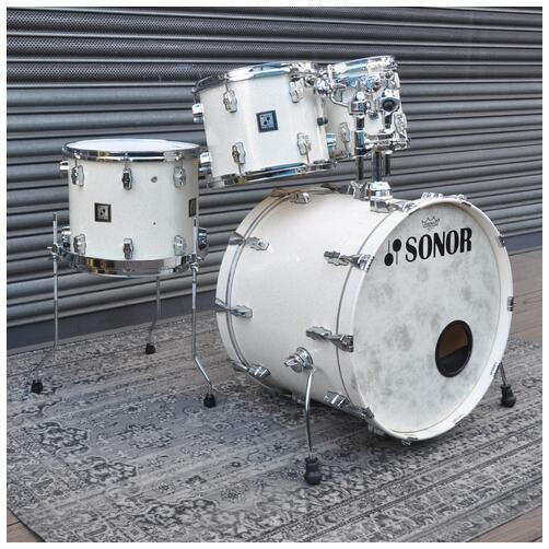 Sonor 10", 12", 14", 22" Force 3003 Drum Kit in White Sparkle Lacquer finish *2nd Hand*