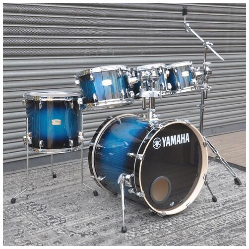Yamaha 8", 10", 12", 14", 20" Stage Custom Birch Drum Kit in Deep Blue Sunburst finish *2nd Hand*