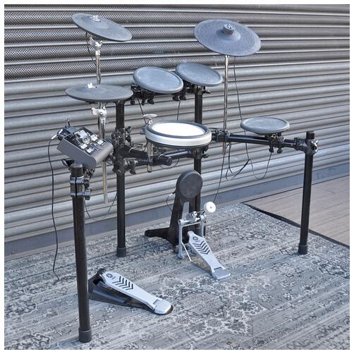 Yamaha DTX520k Electronic Drum Kit With Kick Pedal *2nd Hand*