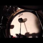 Video thumbnail 0 - Evans 56 Calftone EQ4 Bass Drum Heads